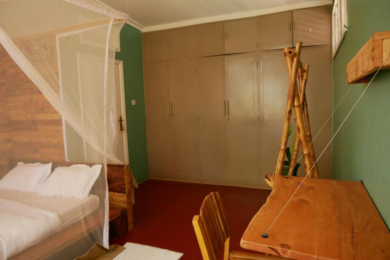 Albergue Jinja Backpackers Exterior foto