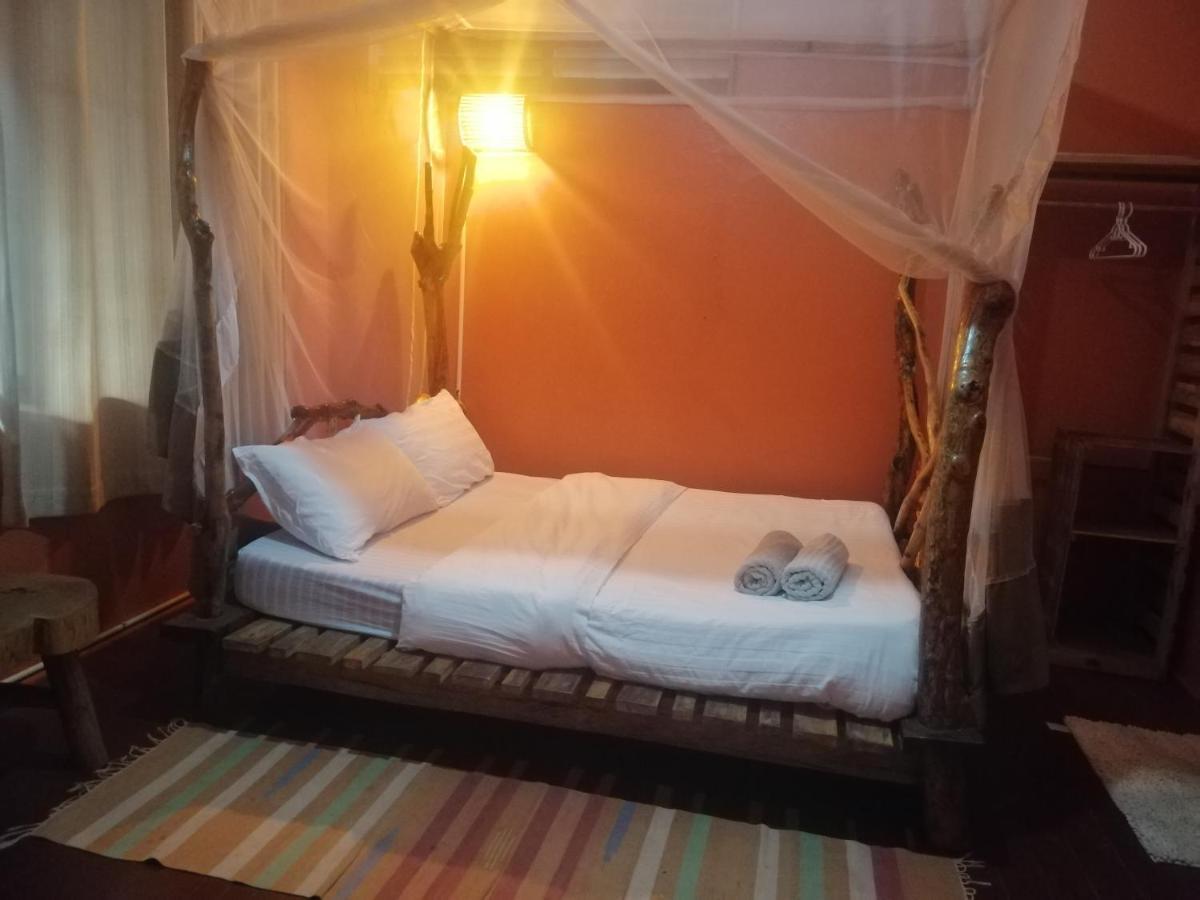 Albergue Jinja Backpackers Exterior foto